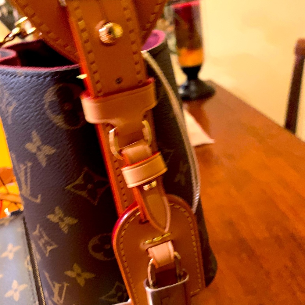Louis Vuitton Monogram Shoulder limited edition purse long/ short strap/ wallet - Picture 17 of 17